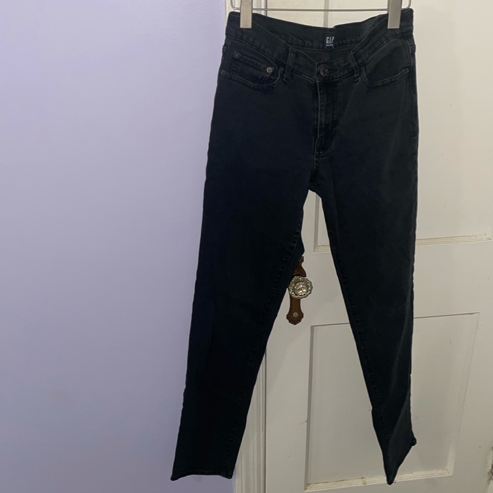 EUC Gap straight leg jeans